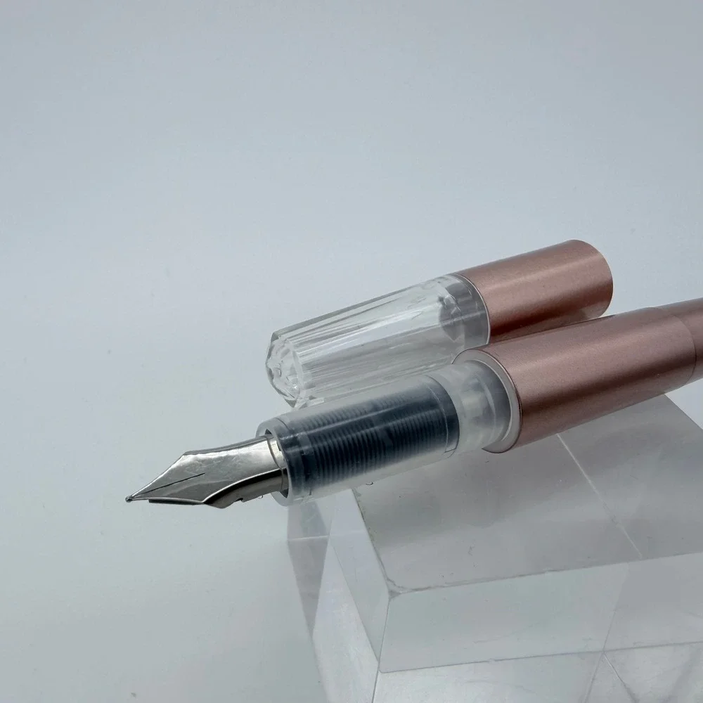 Ooly Splendid Fountain Pen Unisex Fine Nib Metal Rose Gold Elegant Writing Tool